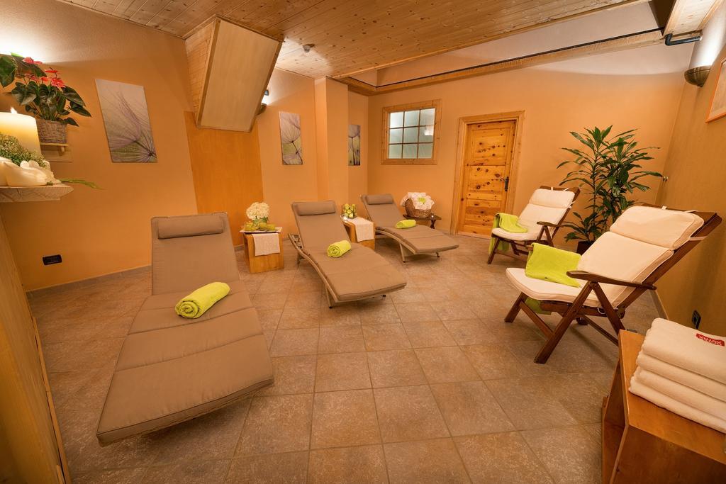 Hotel Astra Livigno Extérieur photo